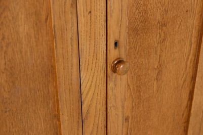 mann-egerton-office-cupboard-handle